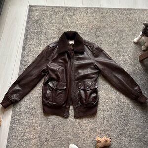 Brooks Brothers Menโs Leather Jacket